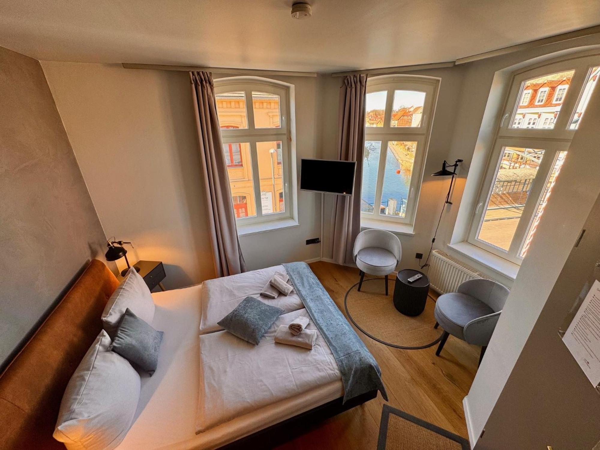 Hotel&restaurant Fackelgarten Plau Am Hotel 3*